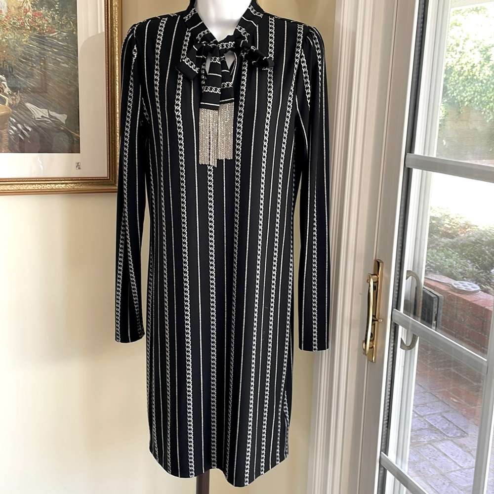 MICHAEL KORS DRESS Chain print, Tie front with chains Size XS